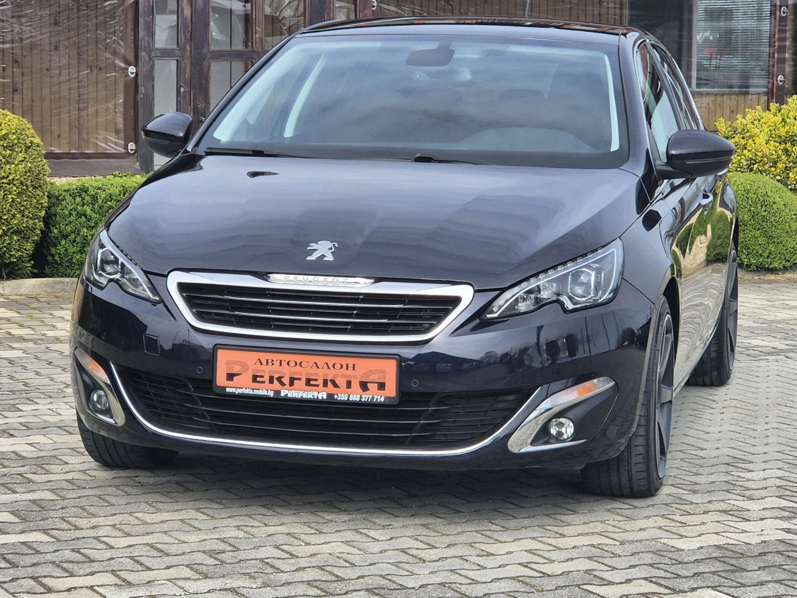 Peugeot 308 1.6 HDI 115к.с., снимка 3 - Автомобили и джипове - 54205423