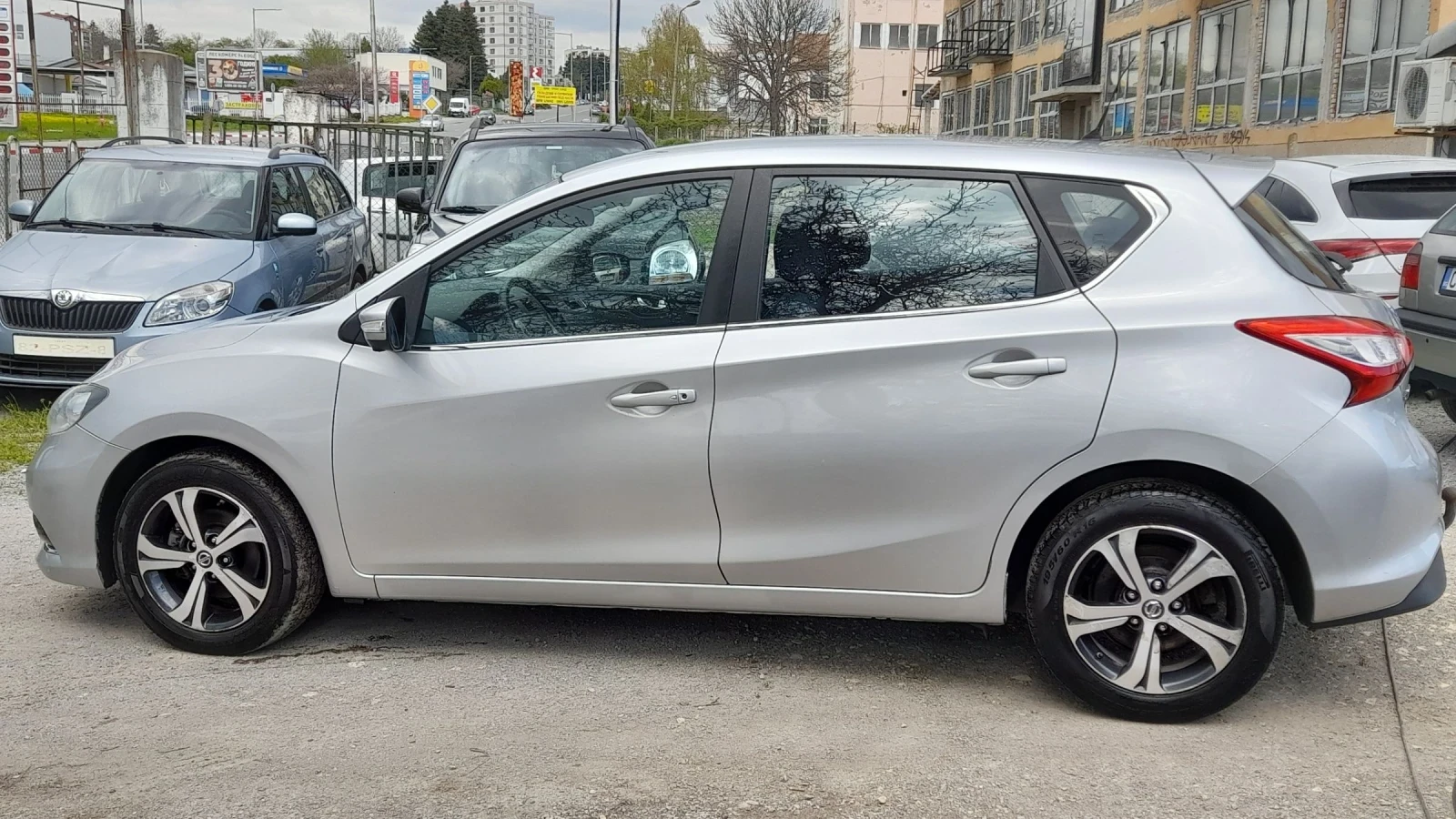 Nissan Pulsar 1.5 dci 120kc , снимка 9 - Автомобили и джипове - 54249620