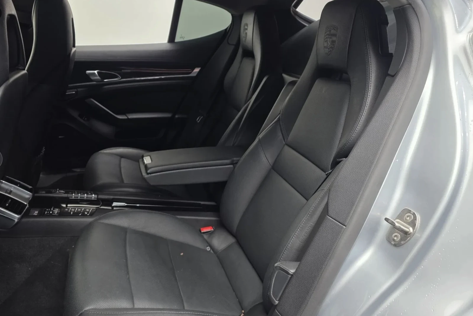 Porsche Panamera ПОДГРЕВ* ОБДУХВАНЕ* 360* BOSE* ПАНОРАМA, снимка 13 - Автомобили и джипове - 54795793