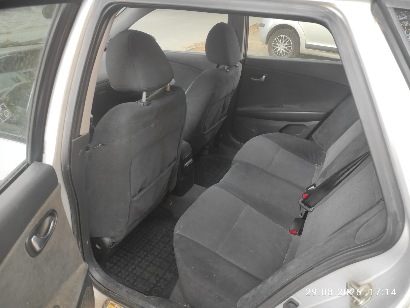 Nissan Primera, снимка 4 - Автомобили и джипове - 55860773