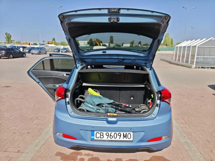 Hyundai I20, снимка 10 - Автомобили и джипове - 56015629
