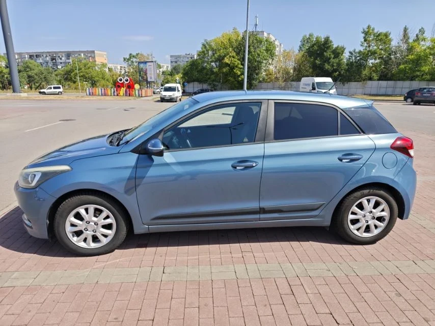 Hyundai I20, снимка 11 - Автомобили и джипове - 56015629