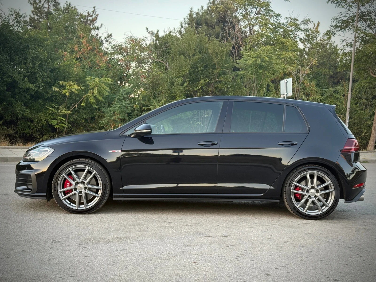 VW Golf GTI, снимка 2 - Автомобили и джипове - 56144389