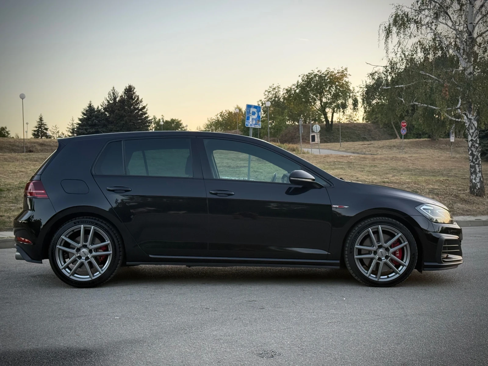 VW Golf GTI, снимка 4 - Автомобили и джипове - 56144389