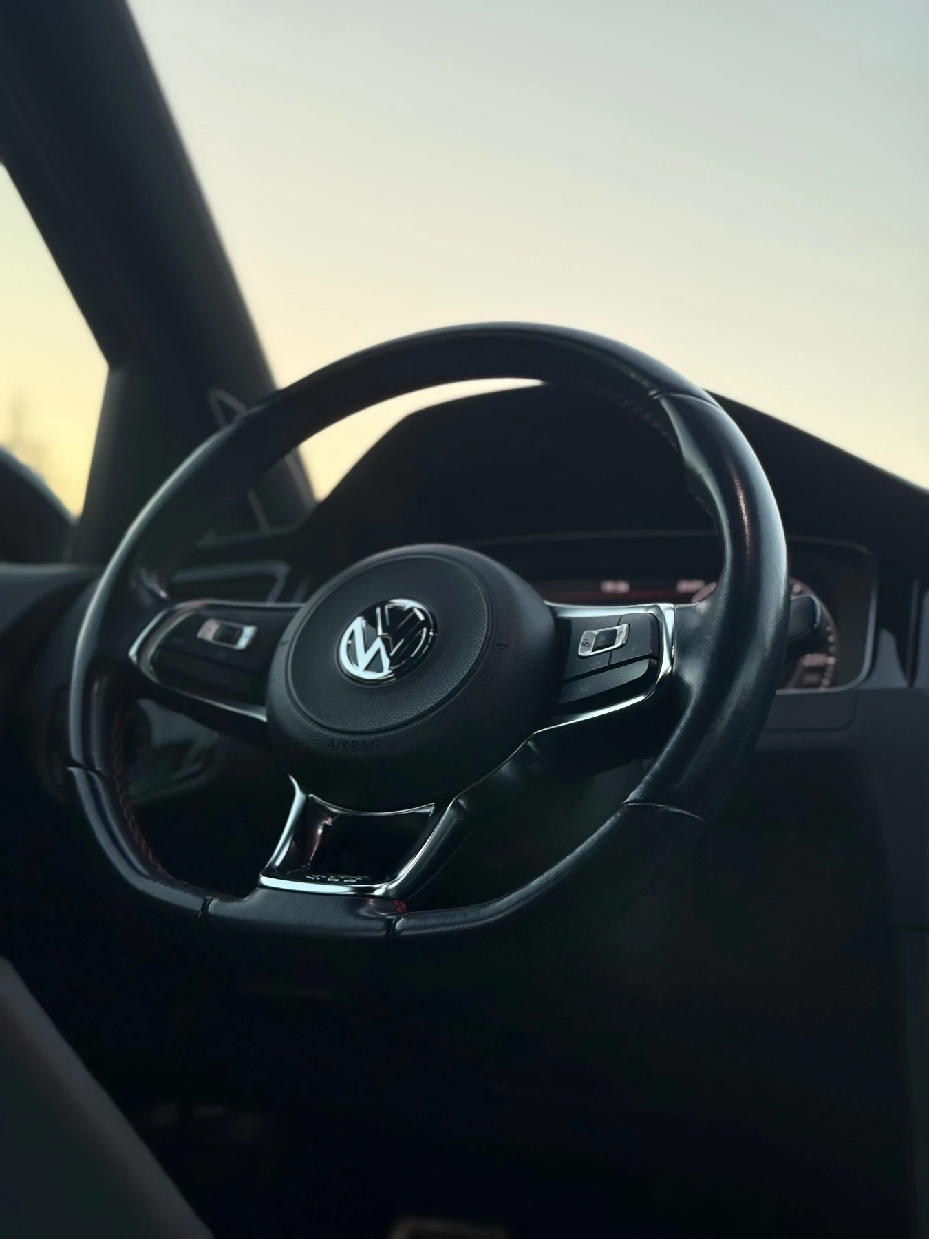 VW Golf GTI, снимка 10 - Автомобили и джипове - 56144389
