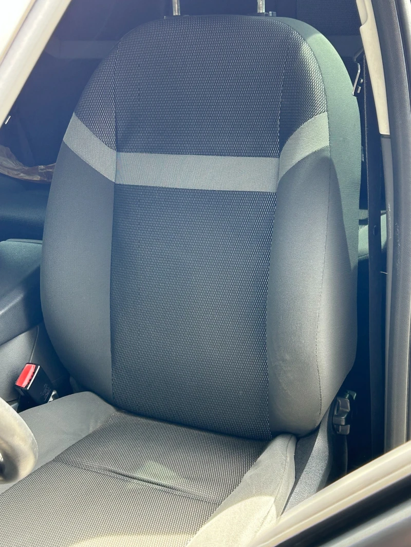 Ford Kuga, снимка 8 - Автомобили и джипове - 52493895