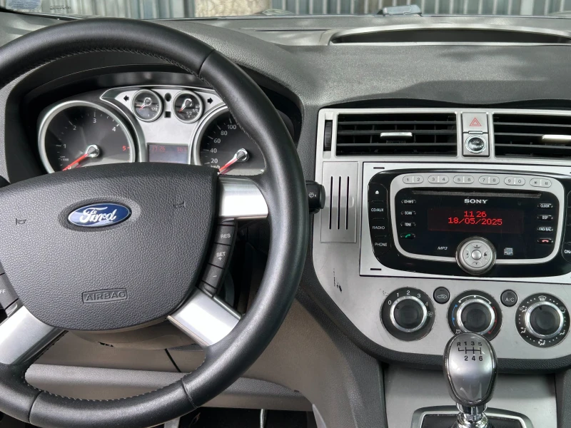 Ford Kuga, снимка 6 - Автомобили и джипове - 52493895