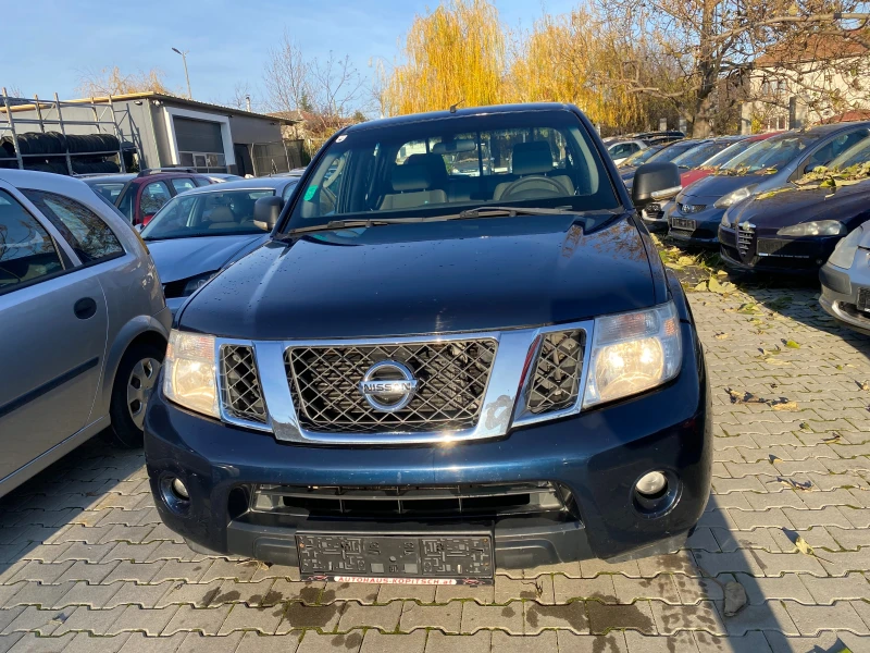 Nissan Navara 2.5 tdi 190к.с, снимка 7 - Автомобили и джипове - 52709613
