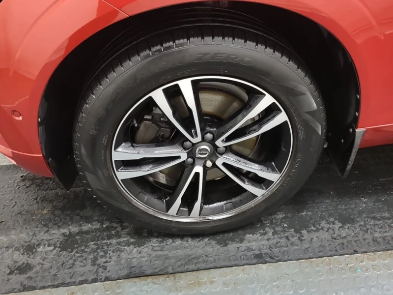 Volvo XC60 MOMENTUM  CARFAX, снимка 17 - Автомобили и джипове - 53074266