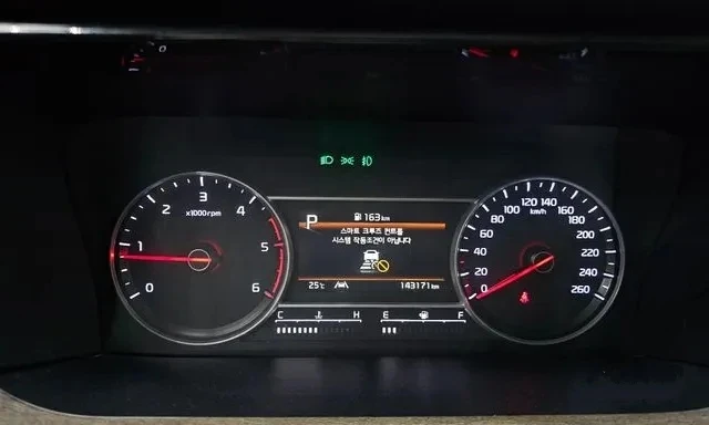 Kia Sorento 2.2CRDI 2WD - изображение 7