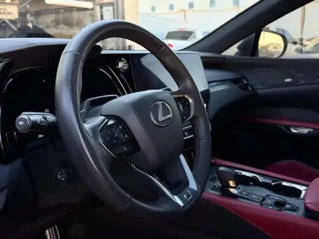 Lexus RX 500h * CARFAX * ФИКСИРАНА ЦЕНА ДО СОФИЯ, снимка 4 - Автомобили и джипове - 53562730