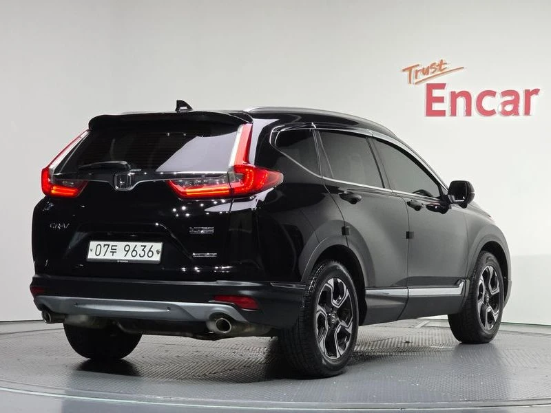 Honda Cr-v 1.5 Automatic, снимка 2 - Автомобили и джипове - 55923311