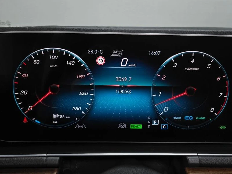 Mercedes-Benz GLE GLE450 4MATIC| 367к.с., снимка 8 - Автомобили и джипове - 56211176