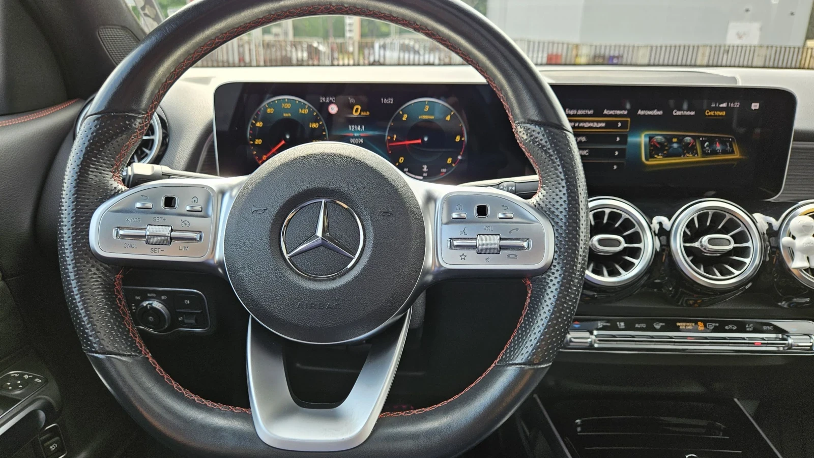Mercedes-Benz GLB AMG 4X4 90000 км - изображение 10