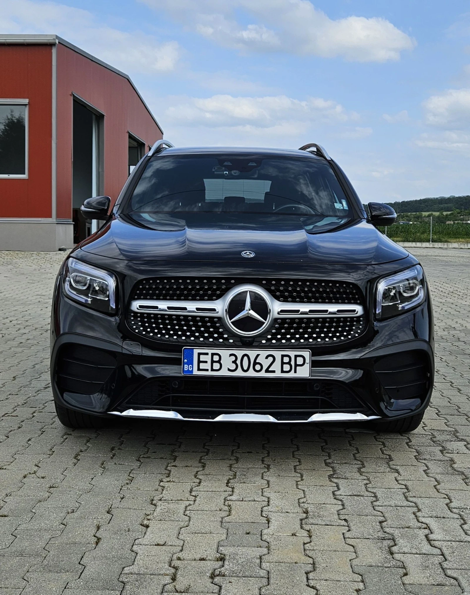 Mercedes-Benz GLB AMG 4X4 90000 км - изображение 2