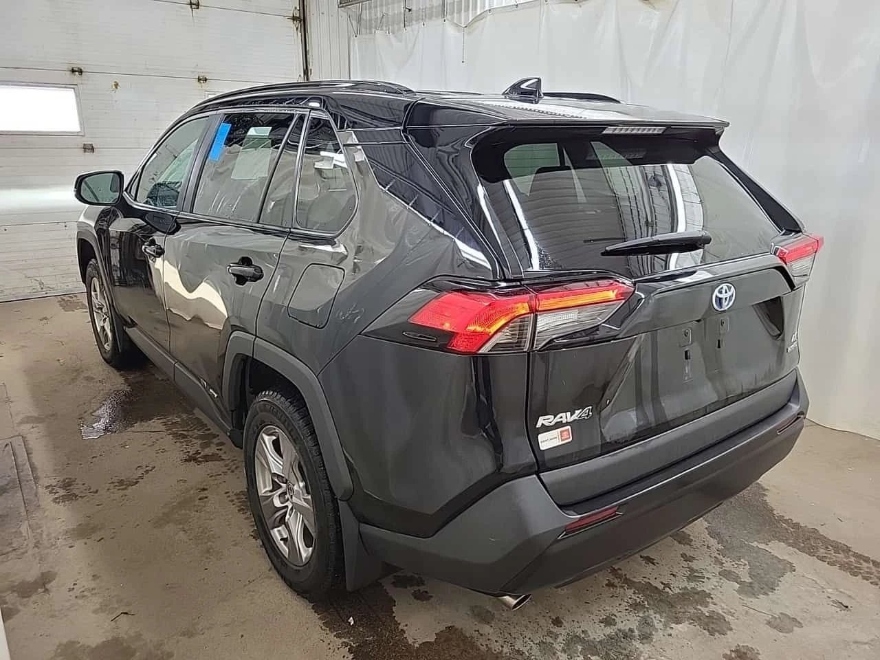 Toyota Rav4 HYBRID LE | ПАНО | KEYLESS | 360  | ПОДГРЕВИ - изображение 4