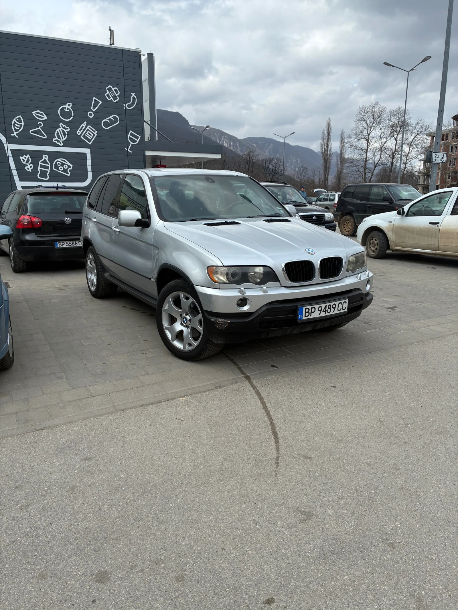 BMW X5 РЪЧКА!, снимка 2 - Автомобили и джипове - 53894336