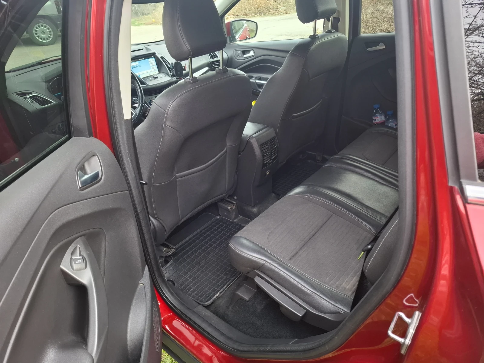 Ford Kuga 2.2 TDCi 150 к.с., снимка 10 - Автомобили и джипове - 53905096