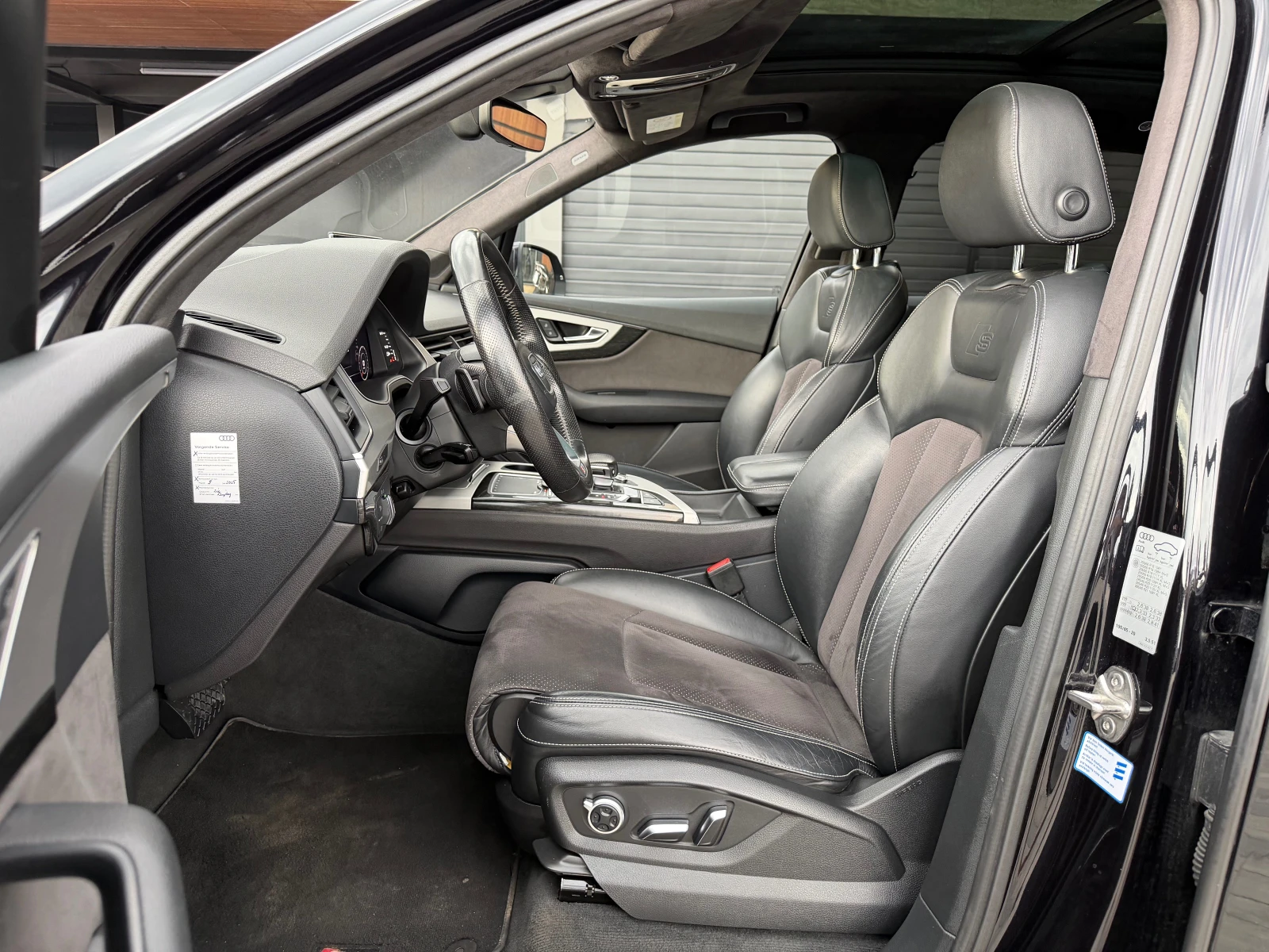 Audi Q7 3.0TDI S-line 7-Mesten #PANO#ALCANTAR#BOSE#DISTR#, снимка 8 - Автомобили и джипове - 55213650