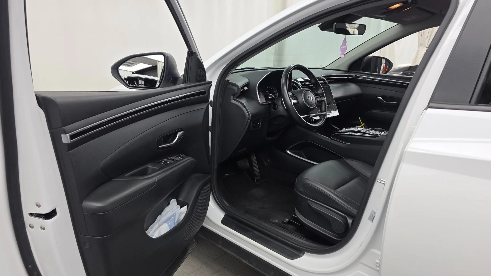 Hyundai Tucson 1.6 Turbo 2WD, снимка 10 - Автомобили и джипове - 55522549