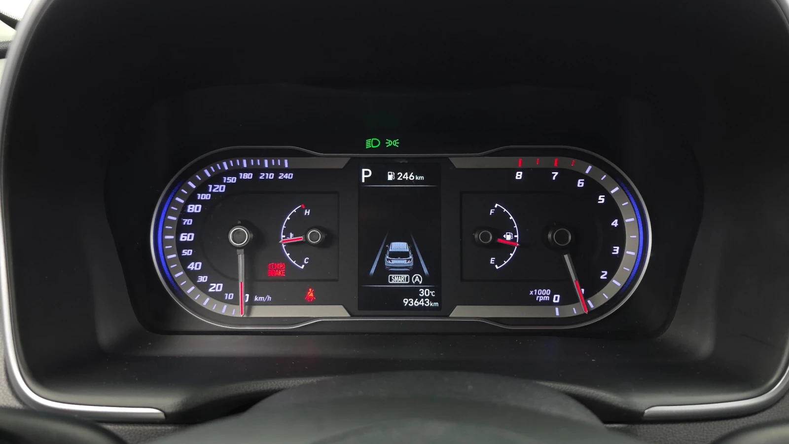 Hyundai Tucson 1.6 Turbo 2WD, снимка 8 - Автомобили и джипове - 55522549