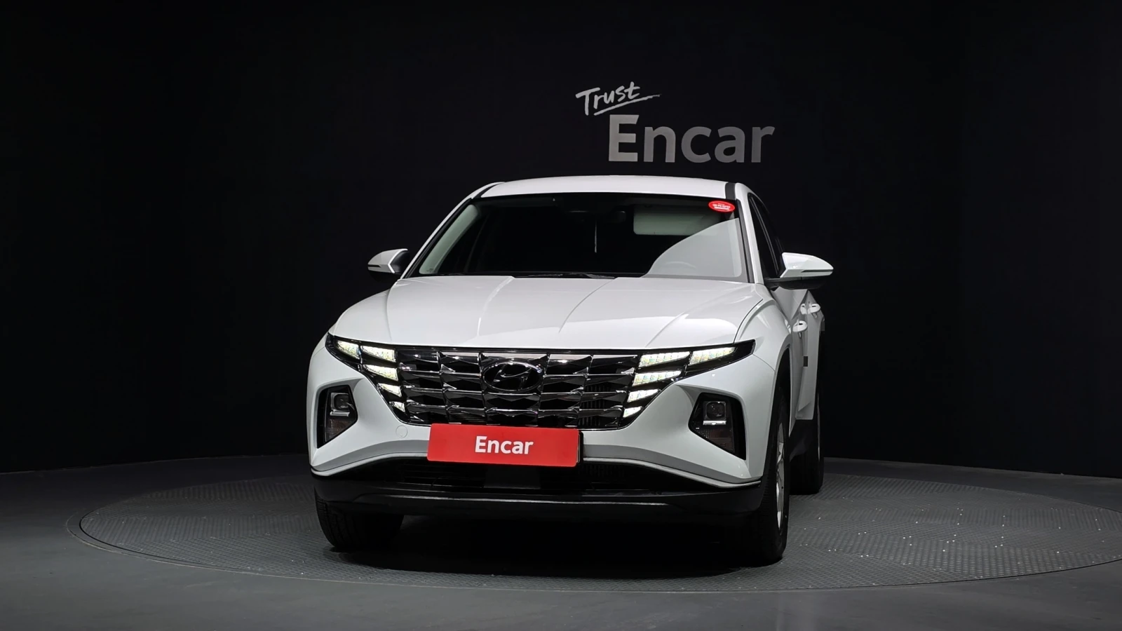 Hyundai Tucson 1.6 Turbo 2WD, снимка 3 - Автомобили и джипове - 55522549