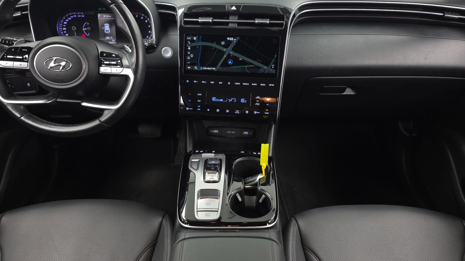 Hyundai Tucson 1.6 Turbo 2WD, снимка 14 - Автомобили и джипове - 55522549