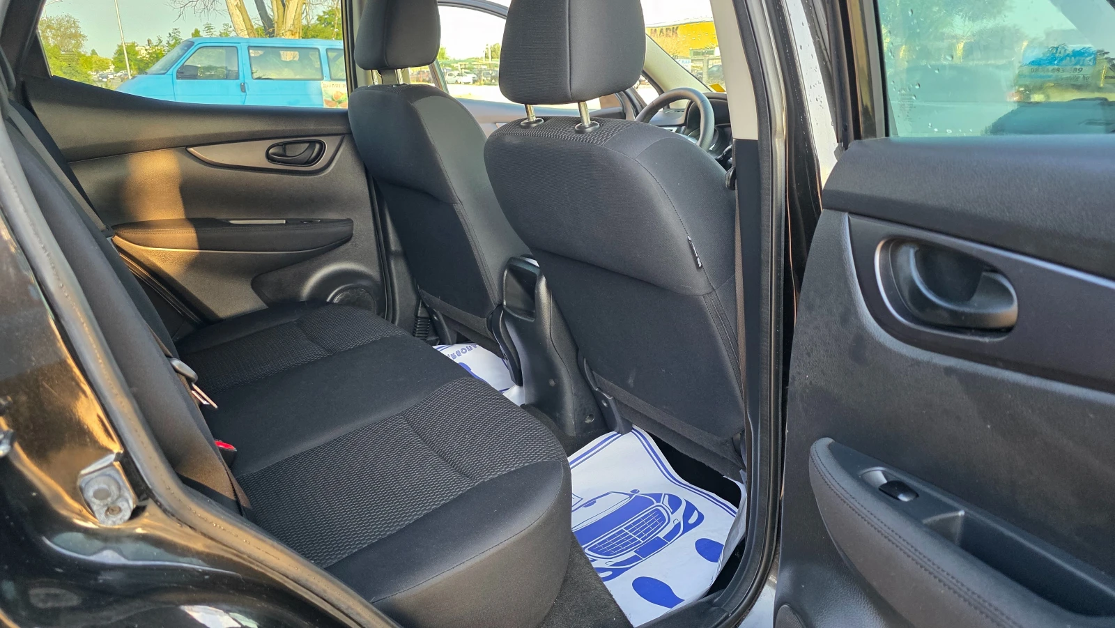 Nissan Qashqai УНИКАТ, снимка 10 - Автомобили и джипове - 55785106