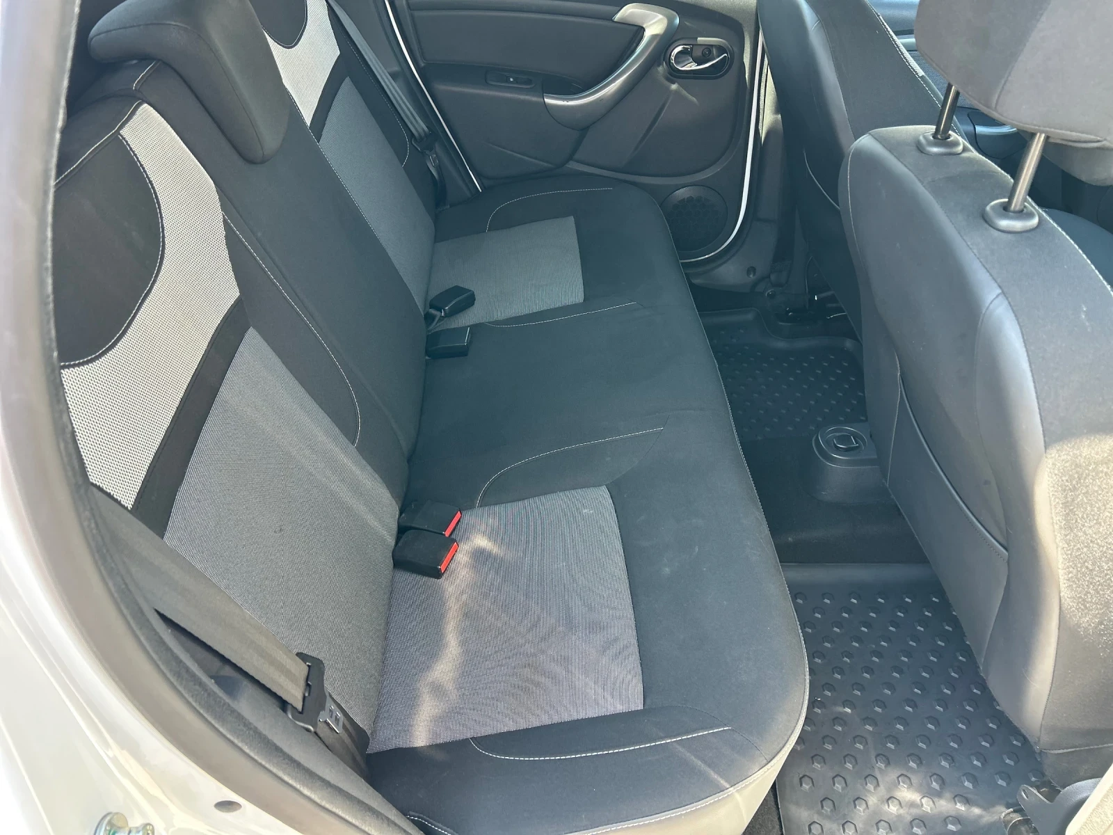 Dacia Duster | Mobile.bg � ����������� 13