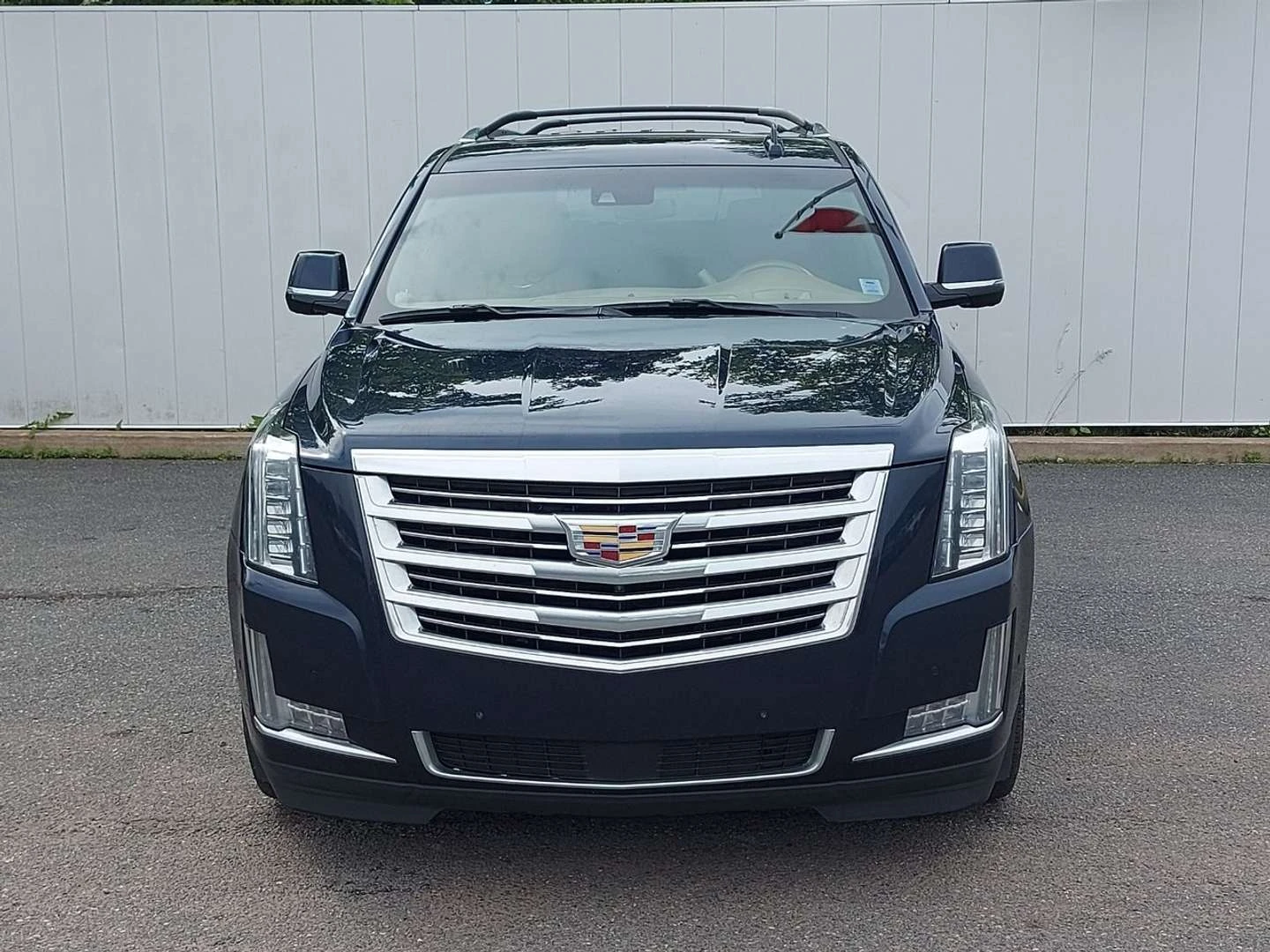 Cadillac Escalade, снимка 8 - Автомобили и джипове - 56021107