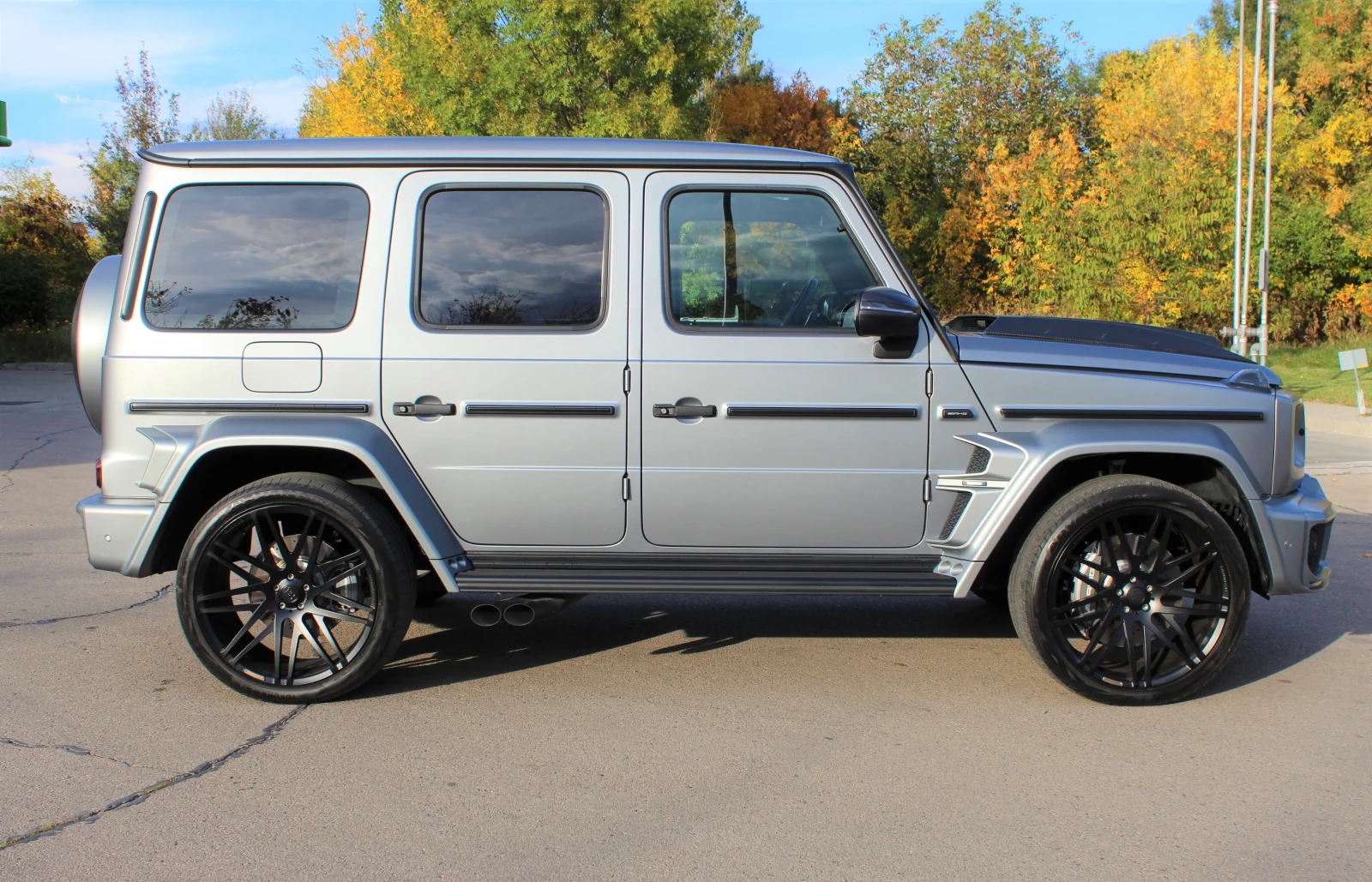 Mercedes-Benz G 63 AMG G 700  BRABUS WIDESTAR / CARBON MAT / 23 / NIGHT, снимка 7 - Автомобили и джипове - 56311862