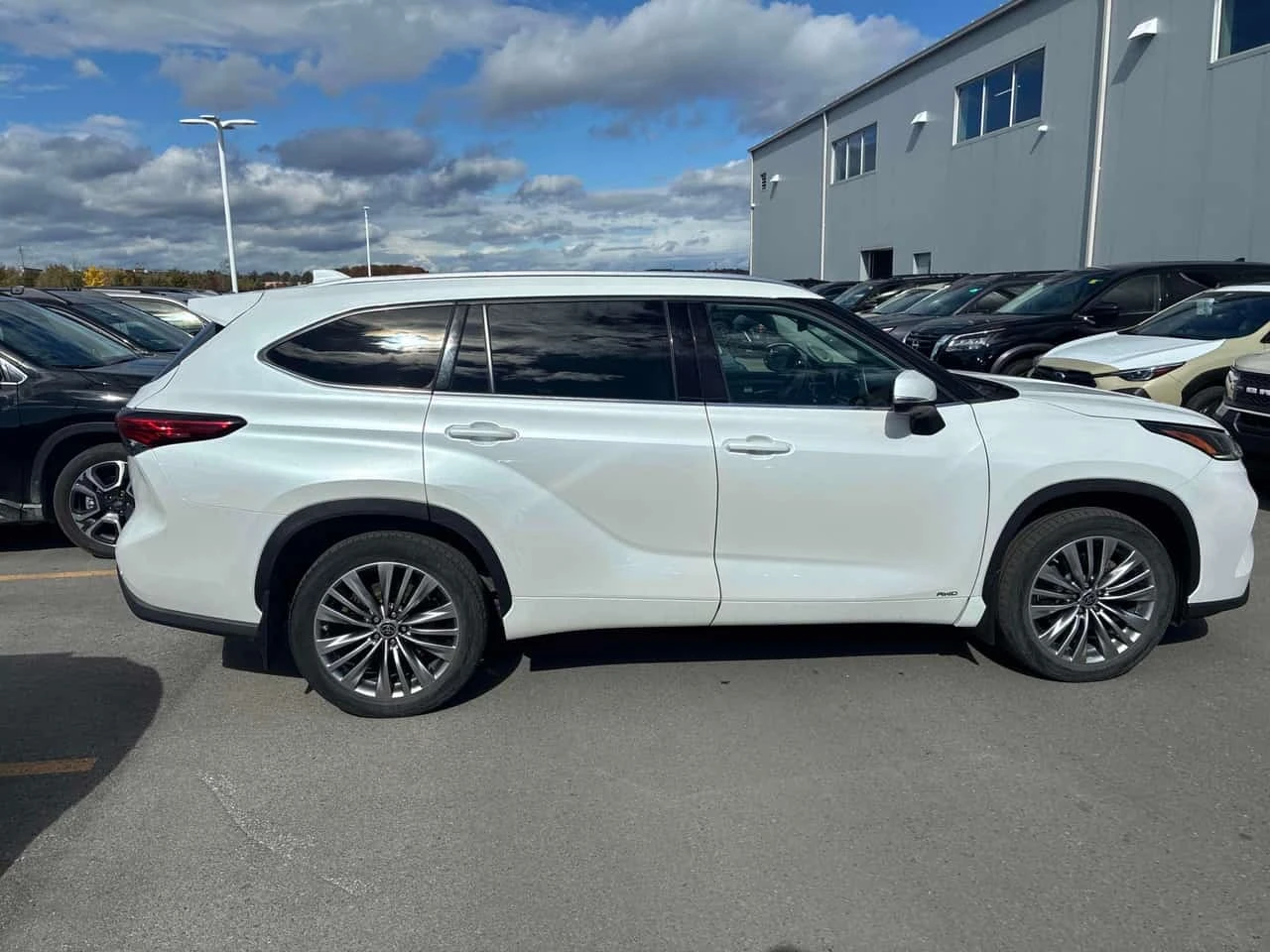 Toyota Highlander Hybrid Limited* ���������� ��� ������������ ������ | Mobile.bg � ����������� 3