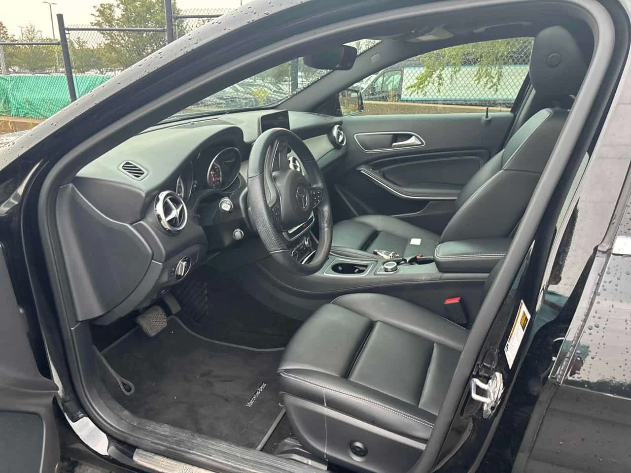 Mercedes-Benz GLA 250 * CARFAX * ����� �� ����������� | Mobile.bg � ����������� 5