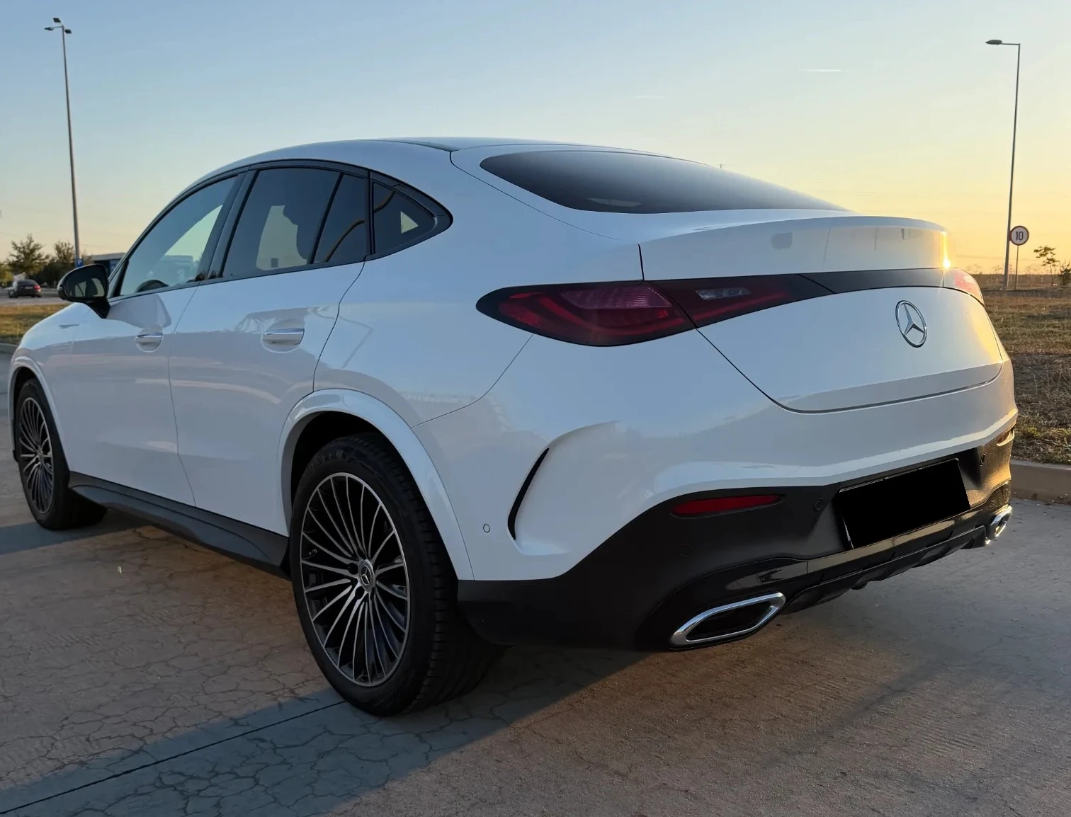 Mercedes-Benz GLC Coupe 200i 4MATIC AMG-LINE | Mobile.bg � ����������� 3