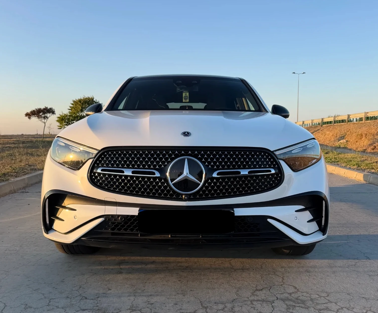 Mercedes-Benz GLC Coupe 200i 4MATIC AMG-LINE | Mobile.bg � ����������� 2