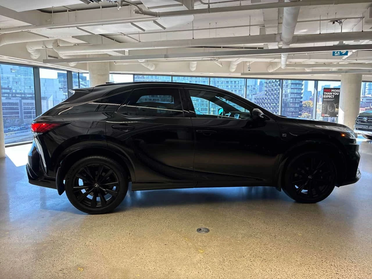 Lexus RX 500h | CARFAX | ������ ���������������� �� TOYOTA | Mobile.bg � ����������� 4