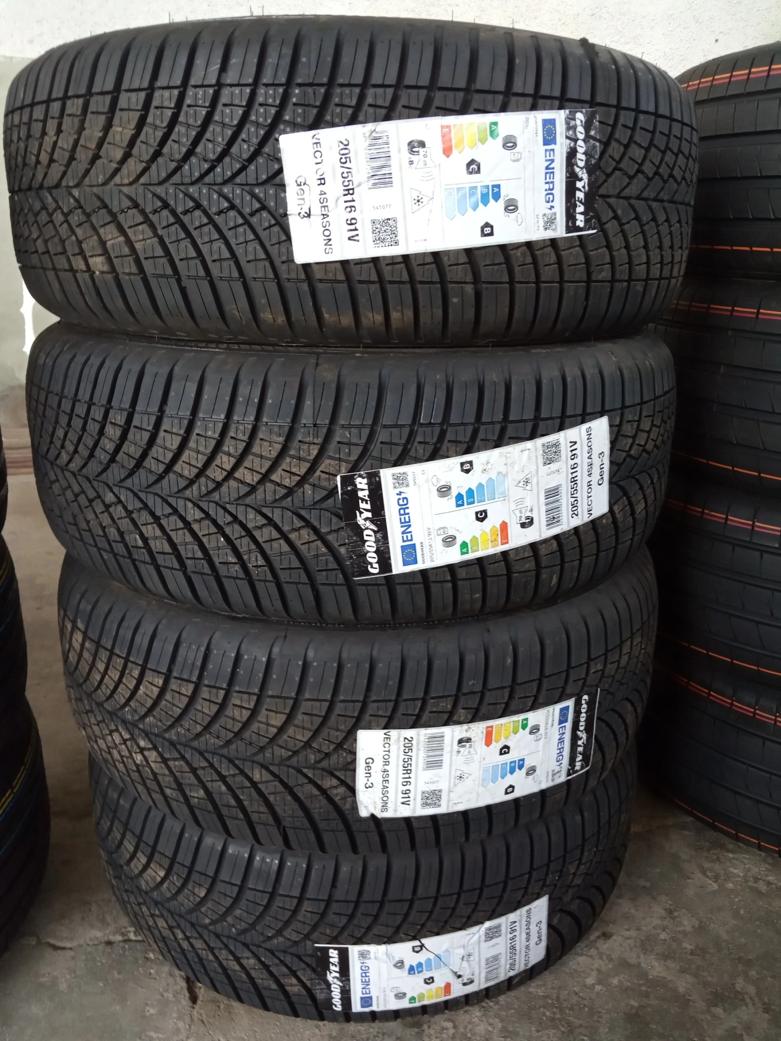  205/55R16 | Mobile.bg   14