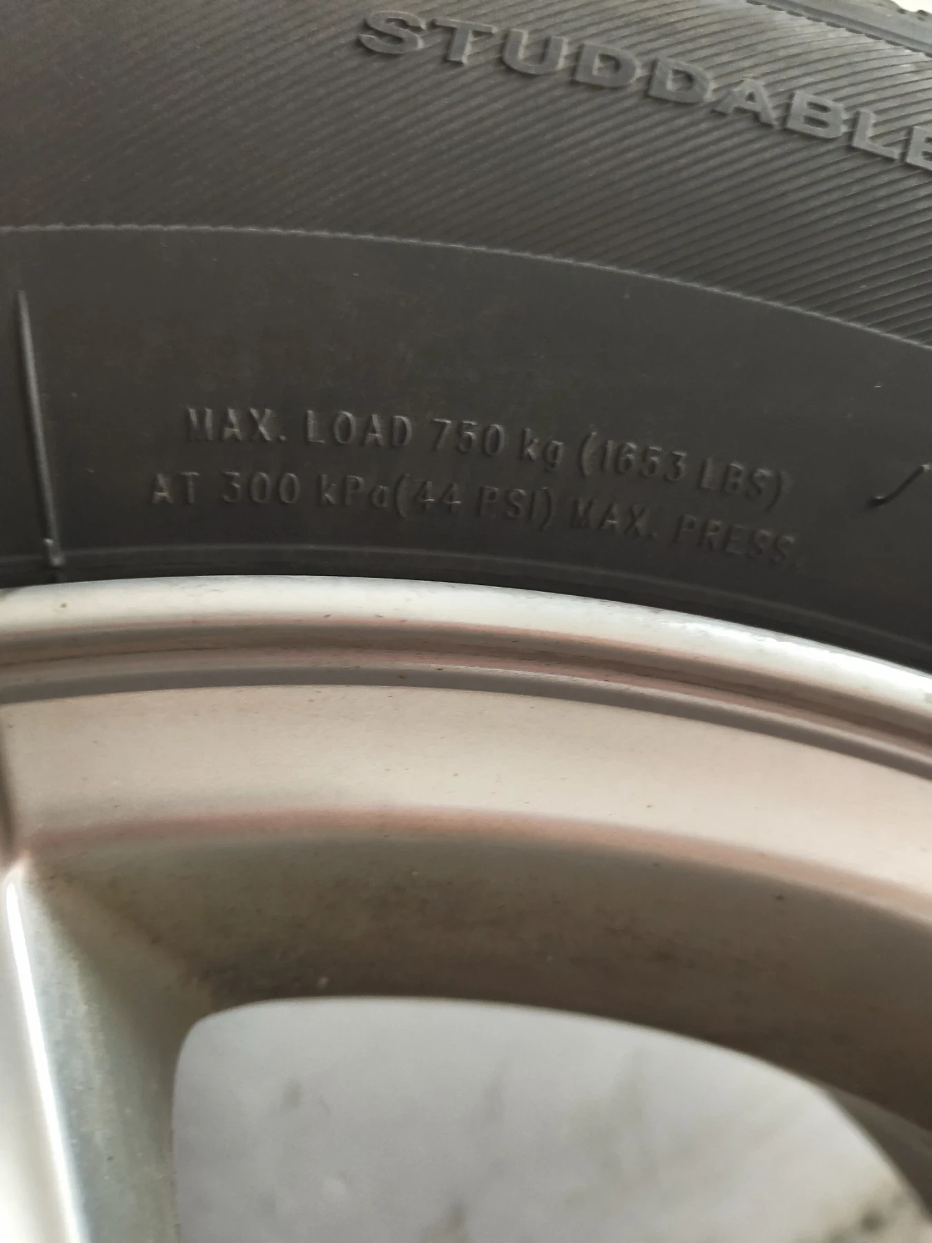    215/65R16 | Mobile.bg   6