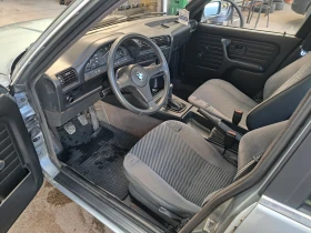 BMW 318 1.8i 105k.c, снимка 9