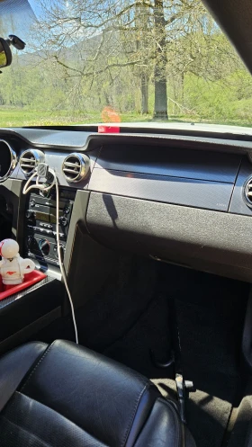 Ford Mustang V-8 4.6L S197 GT, снимка 12