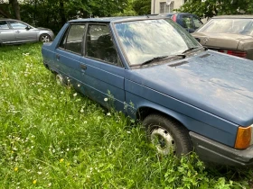 Renault 9 Два броя, снимка 12