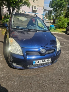 Toyota Corolla verso 