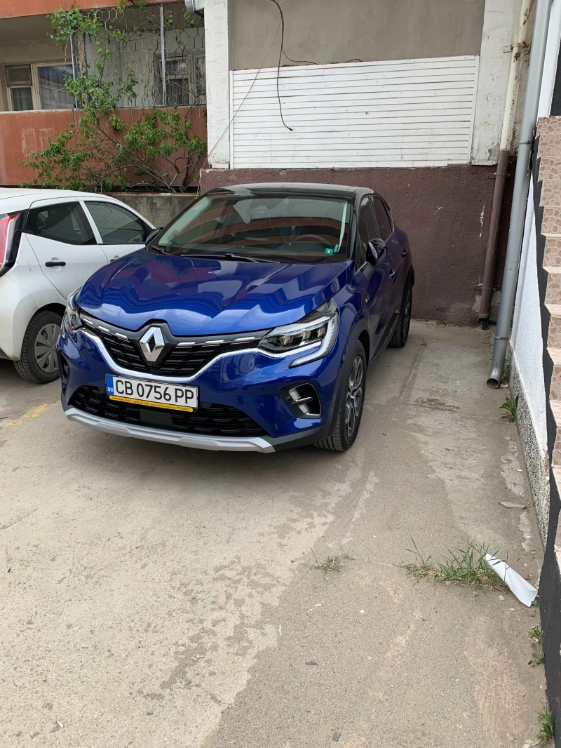 Renault Captur, снимка 6 - Автомобили и джипове - 48388269