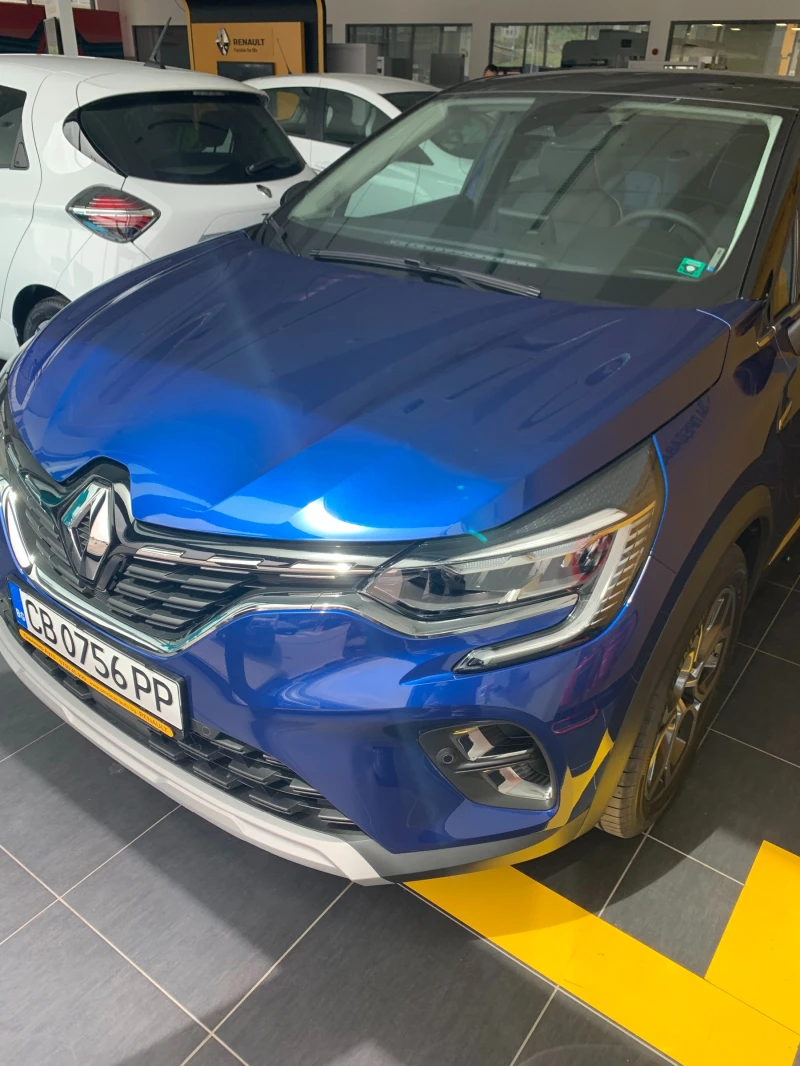 Renault Captur, снимка 7 - Автомобили и джипове - 48388269