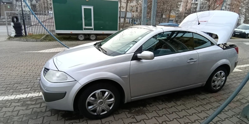 Renault Megane, снимка 3 - Автомобили и джипове - 48840993