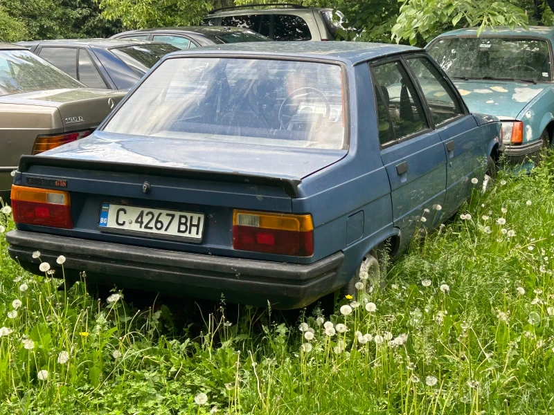 Renault 9 Два броя, снимка 11 - Автомобили и джипове - 49338197