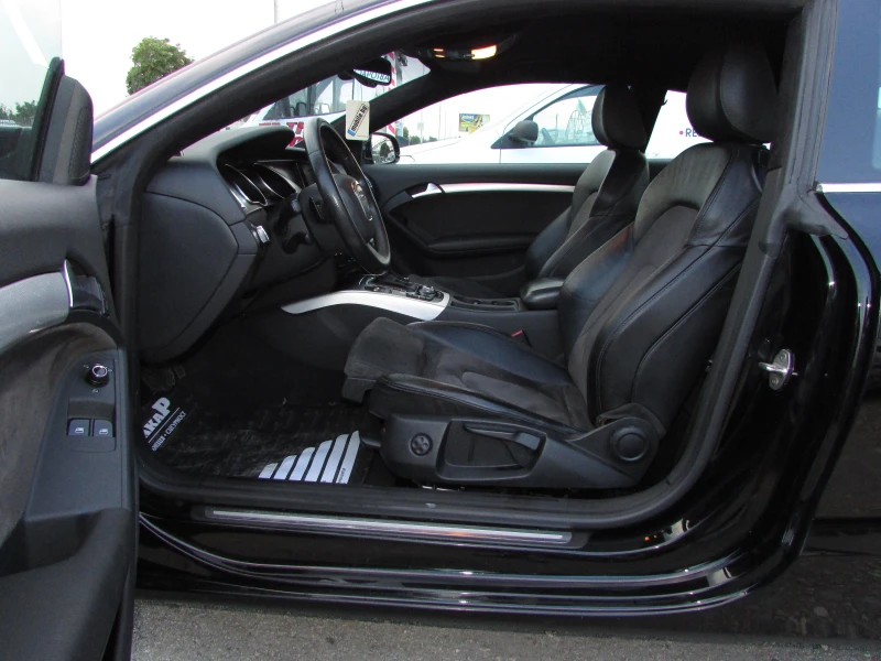 Audi A5 2.0TFSI EURO5B, снимка 8 - Автомобили и джипове - 51076699
