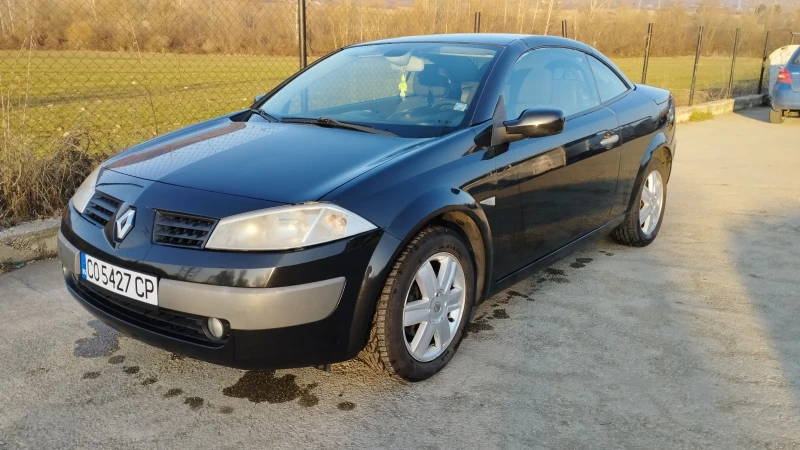 Renault Megane 1.6i , снимка 2 - Автомобили и джипове - 52500793