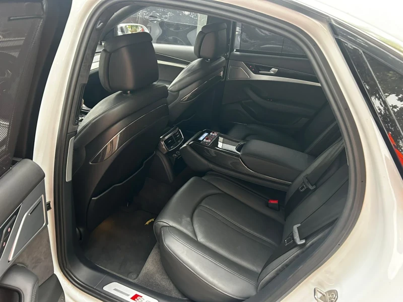 Audi S8 ОЧАКВАН ВНОС Audi S8  CERAMIC* MATRIX, снимка 11 - Автомобили и джипове - 51909017