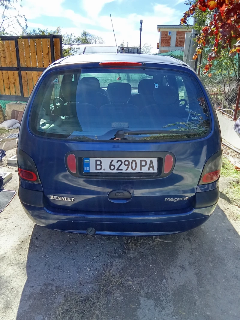 Renault Scenic, снимка 13 - Автомобили и джипове - 52589077